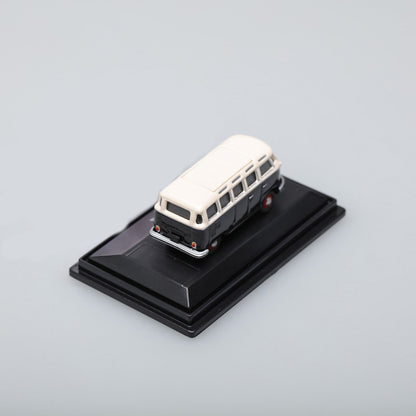 Schuco 1:87 Volkswagen T1c Samba black/white 452632000