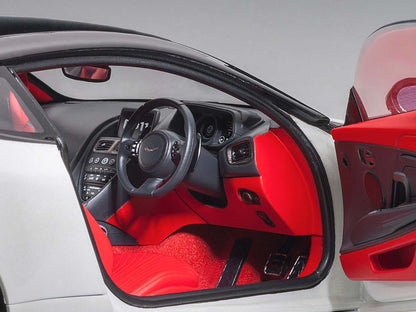 AUTOART 1/18 ASTON MARTIN DB11 (MORNING FROST WHITE) 70266