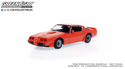 GreenLight 1:43 1979 Pontiac Firebird Trans Am Hardtop - Mayan Red with Hood Phoenix 86349