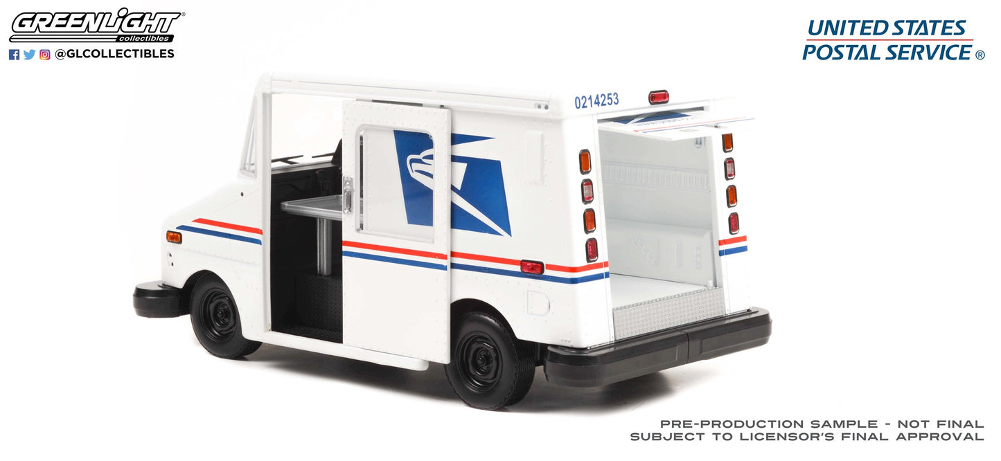 GreenLight 1:18 United States Postal Service (USPS) Long-Life Postal Delivery Vehicle (LLV) 13570