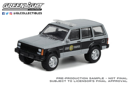 GreenLight 1:64 Hot Pursuit Series 43 - 1995 Jeep Cherokee - North Carolina Highway Patrol State Trooper 43010-D