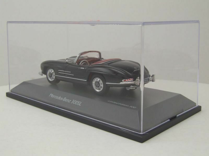 Schuco 1/43 Mercedes-Benz 300SL Roadster black 450249700