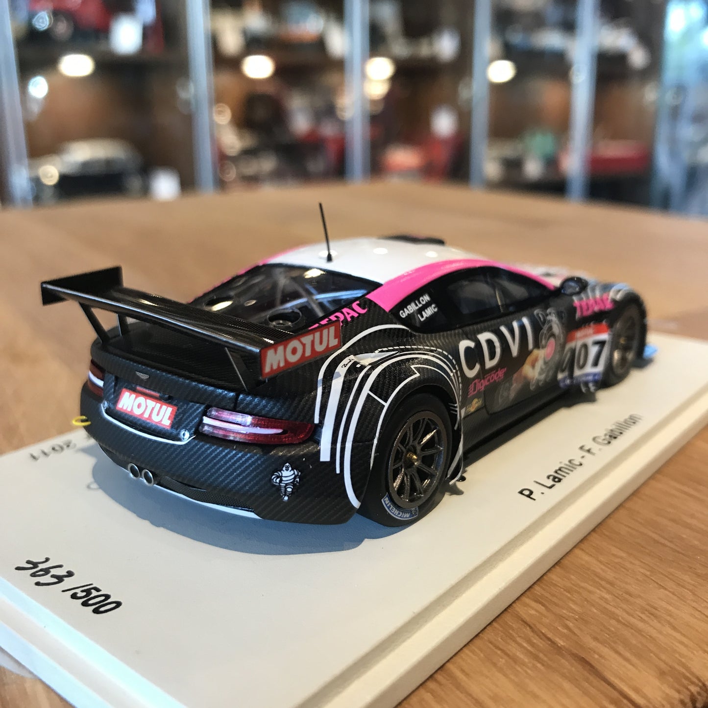 Spark 1:43 Aston Martin DBR9 Team LMP Motorsport #007 P.Lamic/F.Gabillon - GT Tour 2011 SF026
