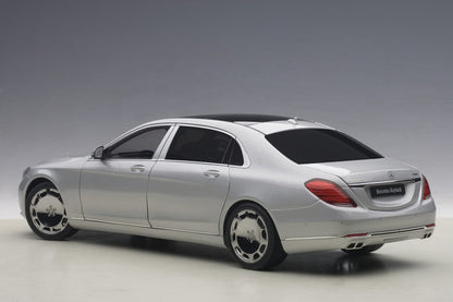 AUTOart 1:18 Mercedes-Maybach S-Klasse S600 (SWB) (Silver) 76292