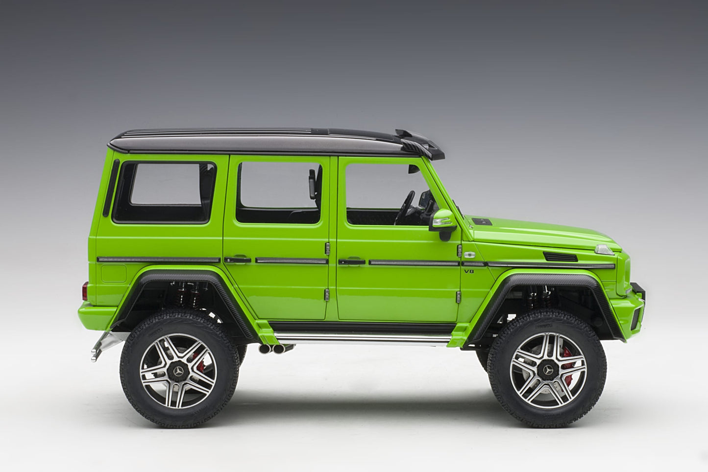 AUTOart 1:18 Mercedes-Benz G500 4×4² (Alien Green) 76315