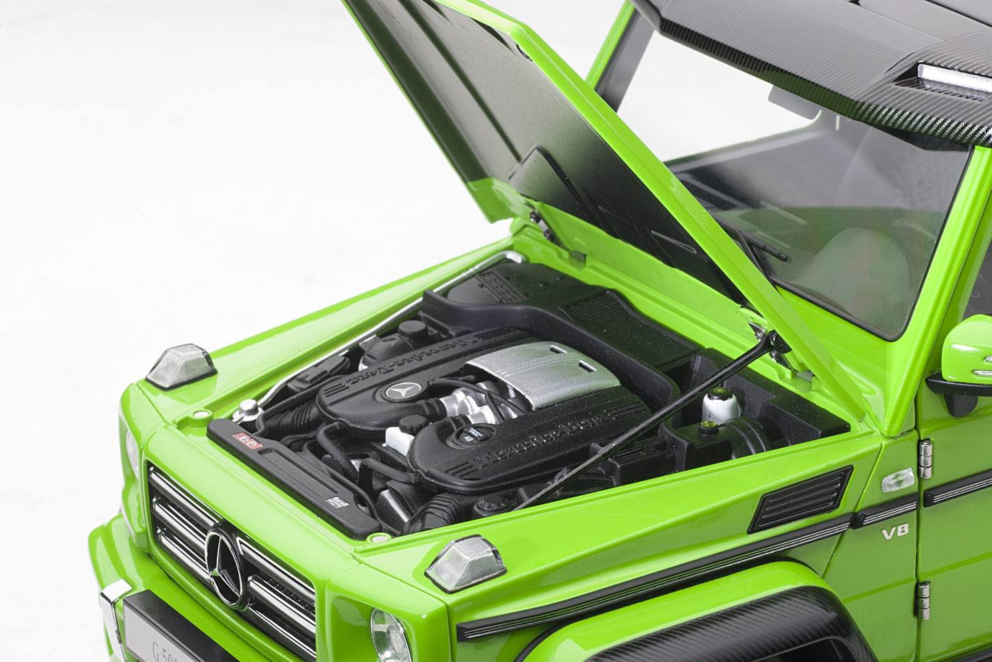 AUTOart 1:18 Mercedes-Benz G500 4×4² (Alien Green) 76315