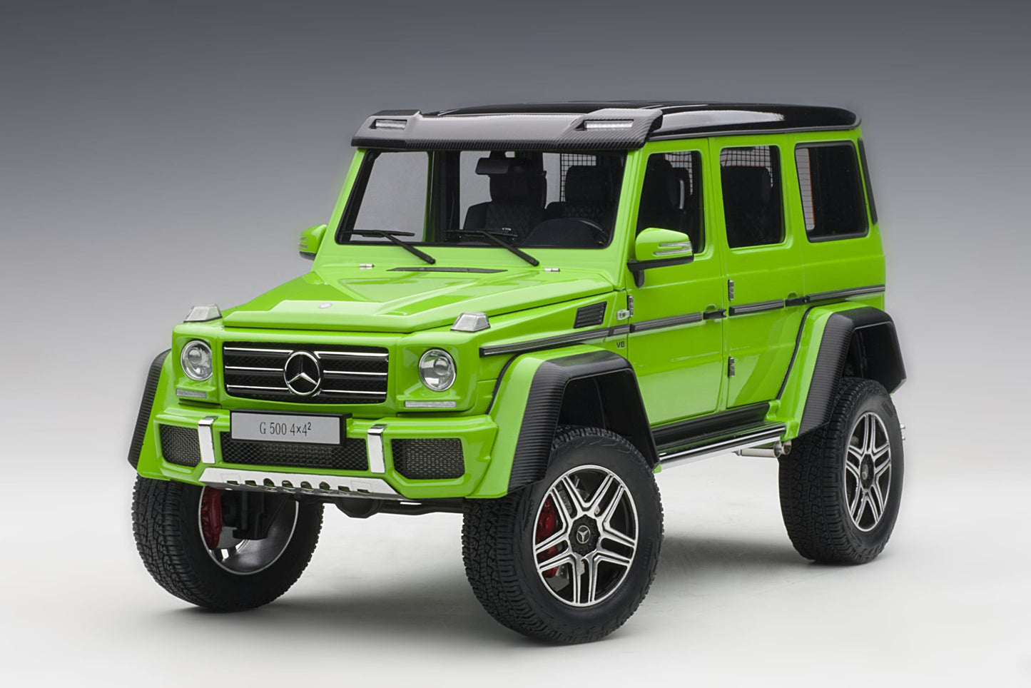 AUTOart 1:18 Mercedes-Benz G500 4×4² (Alien Green) 76315