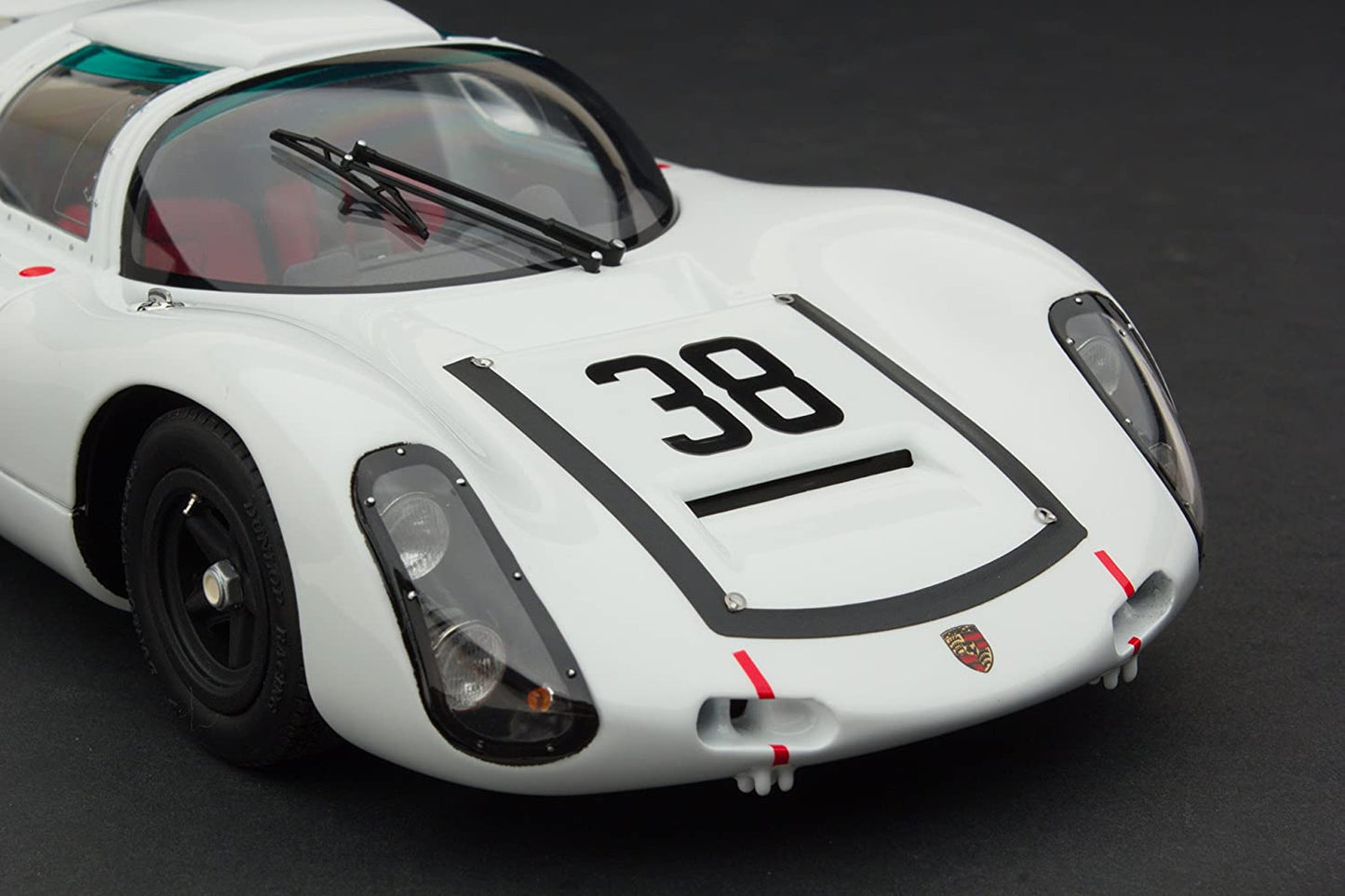 EXOTO 1:18 1967 Porsche 910 #38 Le Mans 24 Hours Jochen Neerpasch, Rolf Stommelen MTB00062C