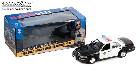GreenLight 1:24 Reno 911! (2003-09 TV Series) - Lieutenant Jim Dangle s 1998 Ford Crown Victoria Police Interceptor - Reno Sheriff s Department 84162