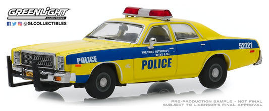 GreenLight 1:43 1977 Plymouth Fury - Port Authority of New York & New Jersey Police 86568
