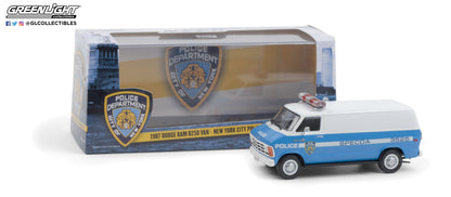GreenLight 1:43 1987 Dodge Ram B250 Van - New York City Police Dept (NYPD) 86577