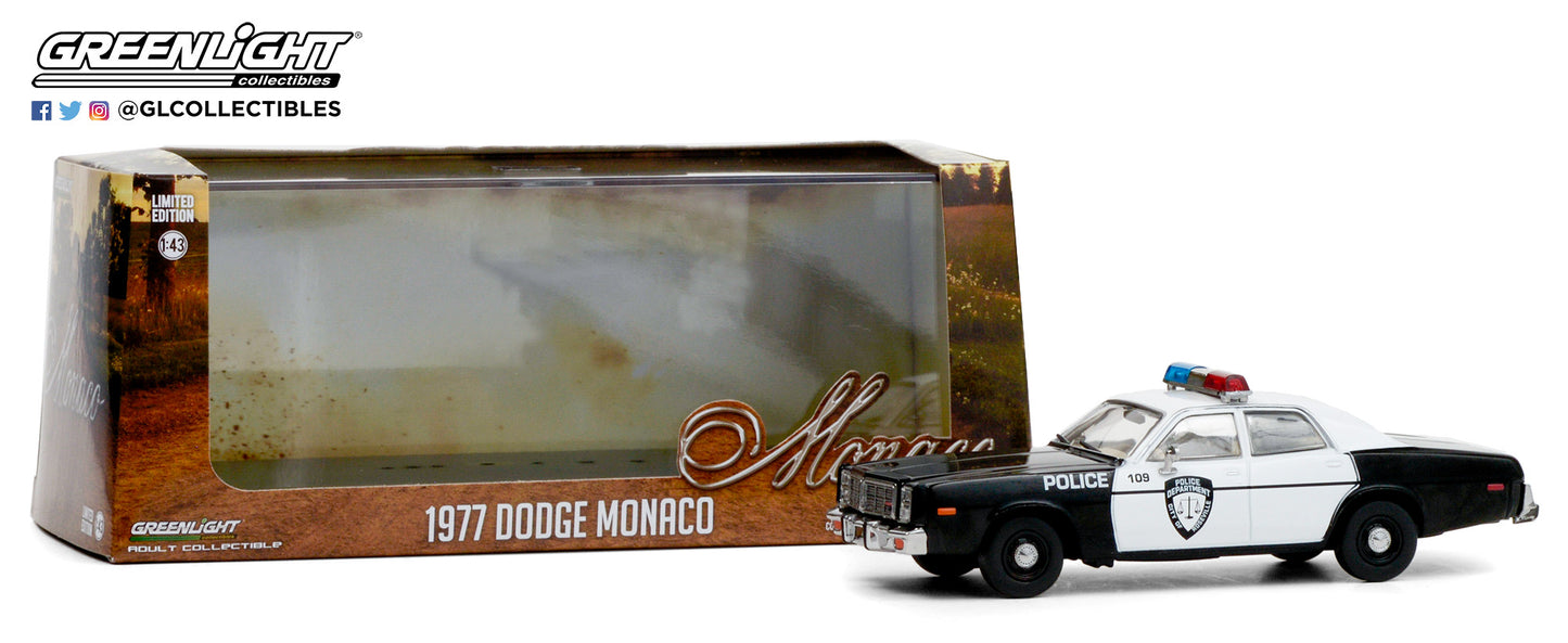 GreenLight 1:43 1977 Dodge Monaco - Police Department City of Roseville 86588