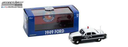 GreenLight 1:43 1949 Ford - Cleveland Police, Cleveland, Ohio 86635