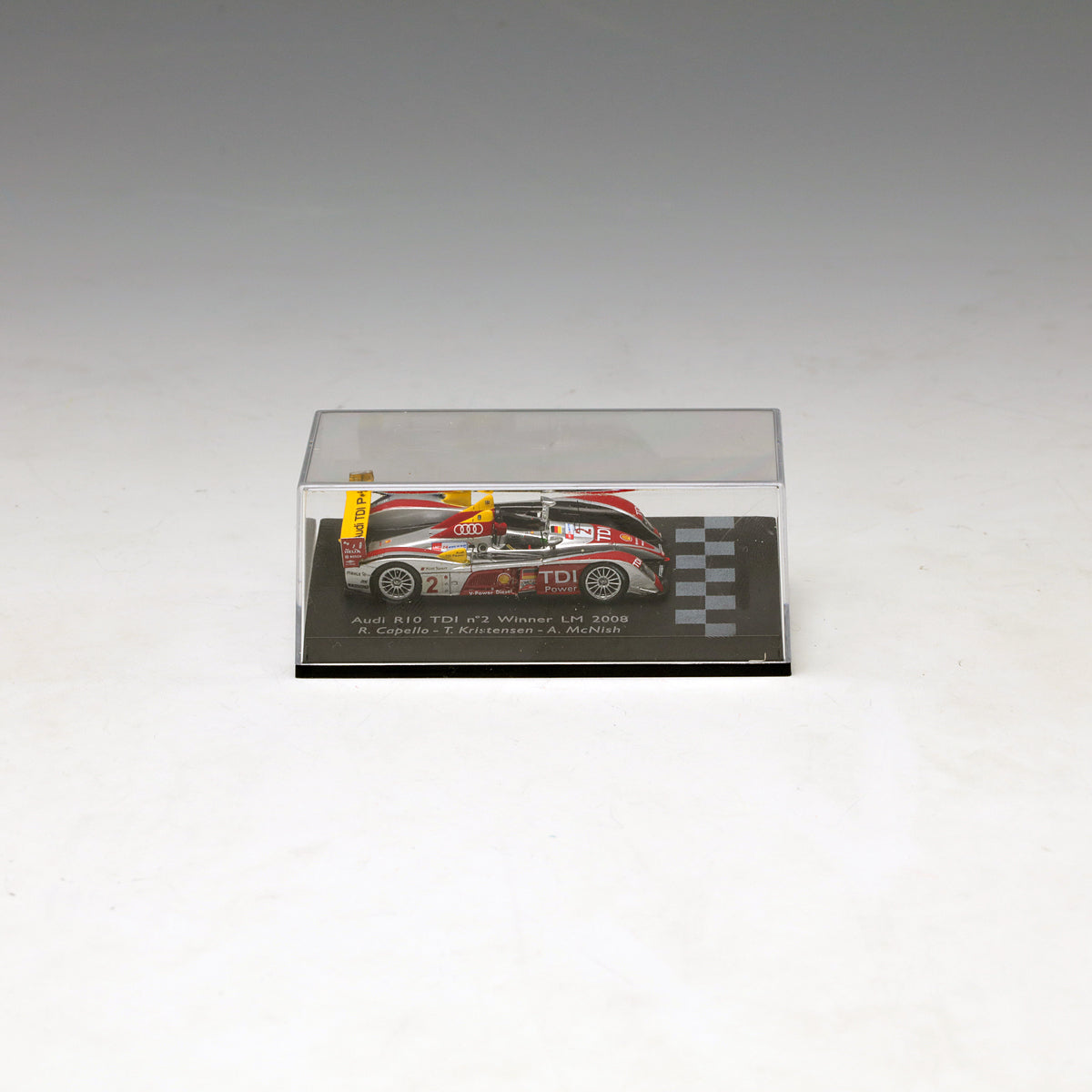 Spark 1:87 Audi R10 TDI Audi Sport North America #2 Capello/McNish/Kristensen Winner Le Mans 2008 87LM08