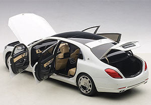 AUTOART 1/18 MERCEDES MAYBACH S-KLASSE (S600) WHITE 76291