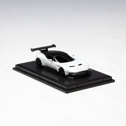 Frontiart AvanStyle 1:87 Aston Martin Vulcan White AS012-02