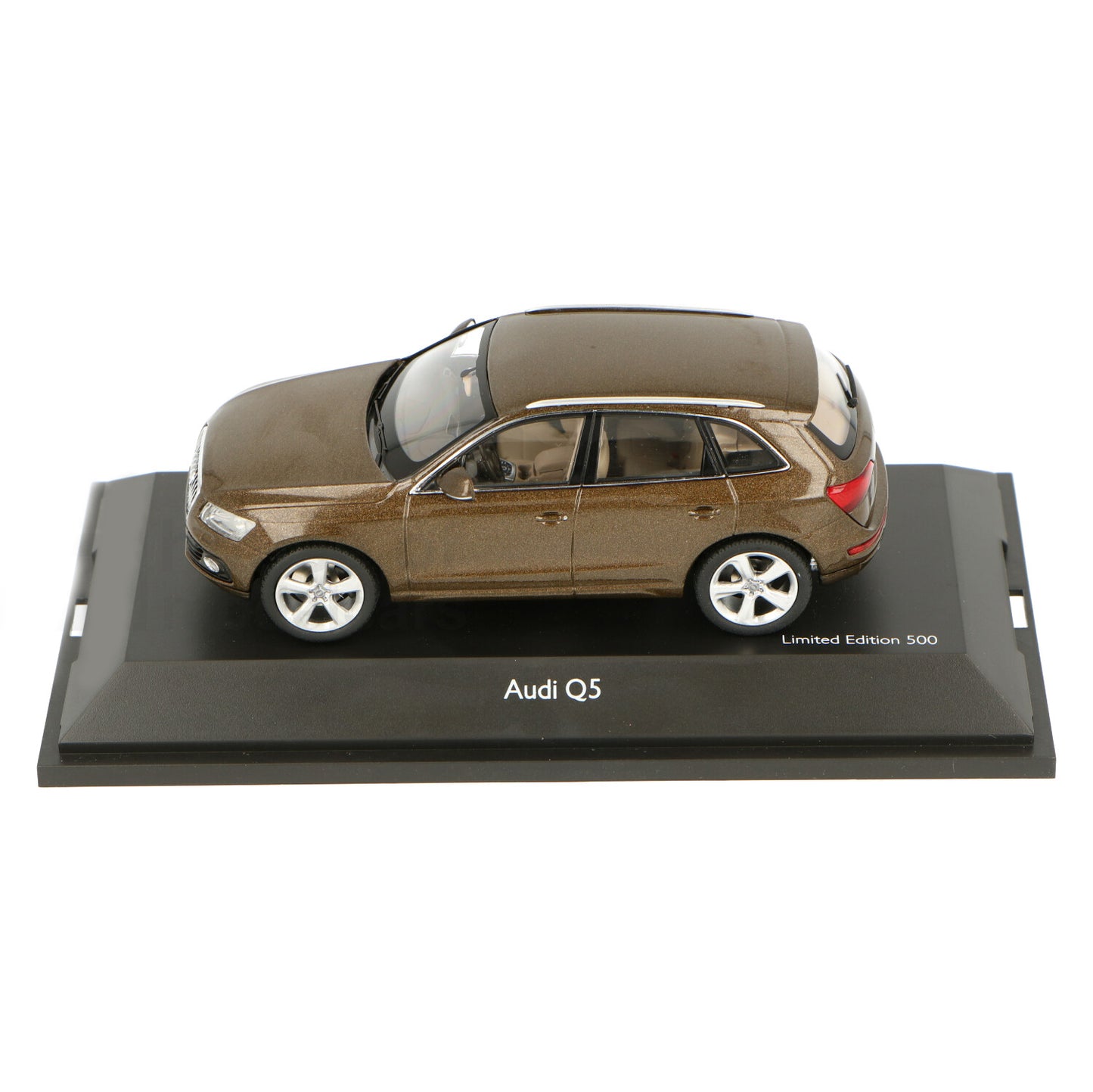 Schuco 1:43 2012 Audi Q5 Brown 450756100
