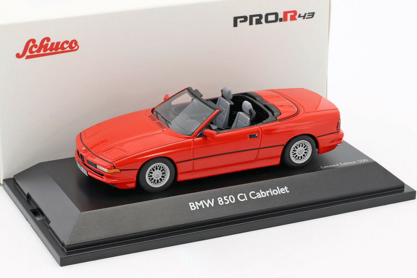Schuco 1/43 BMW 850i convertible red 450902400