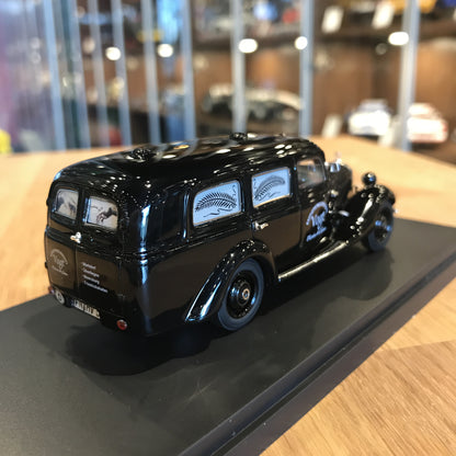 Schuco 1:43 Mercedes Benz 170V "Bestattungswagen" Hearse Black 450881300
