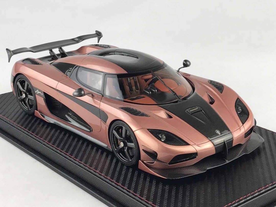 Frontiart 1:18 Koenigsegg Agera S Gold/carbon F050-111
