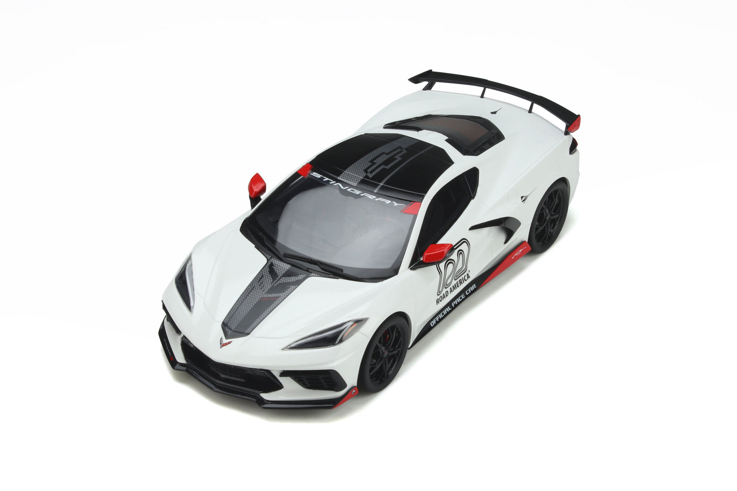 GT Spirit 1:18 Chevrolet Corvette C8 Pace Car IMSA Arctic White GT370