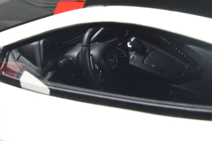 GT Spirit 1:18 Chevrolet Corvette C8 Pace Car IMSA Arctic White GT370
