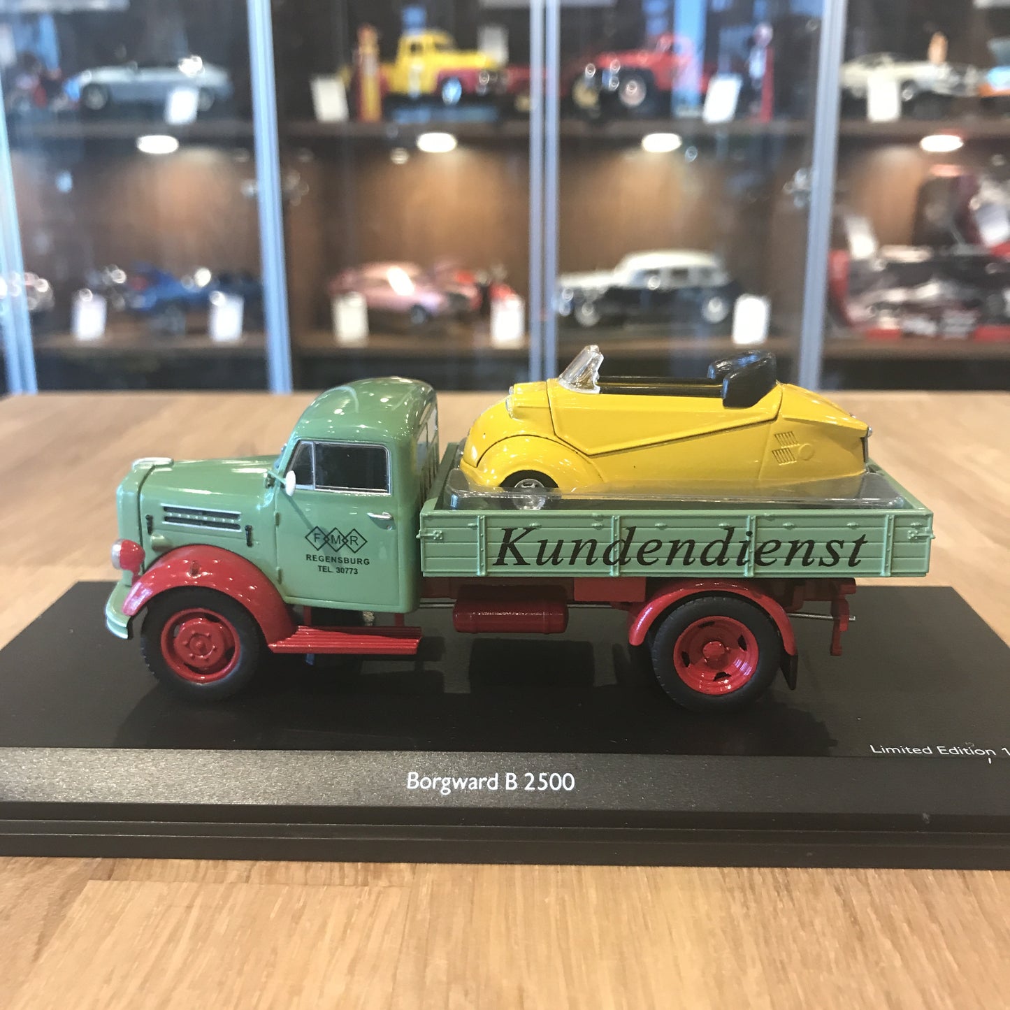 Schuco 1:43 Borgward B2500 "Messerschmitt-Service" with Messerschmitt Kabinenroller 450345500