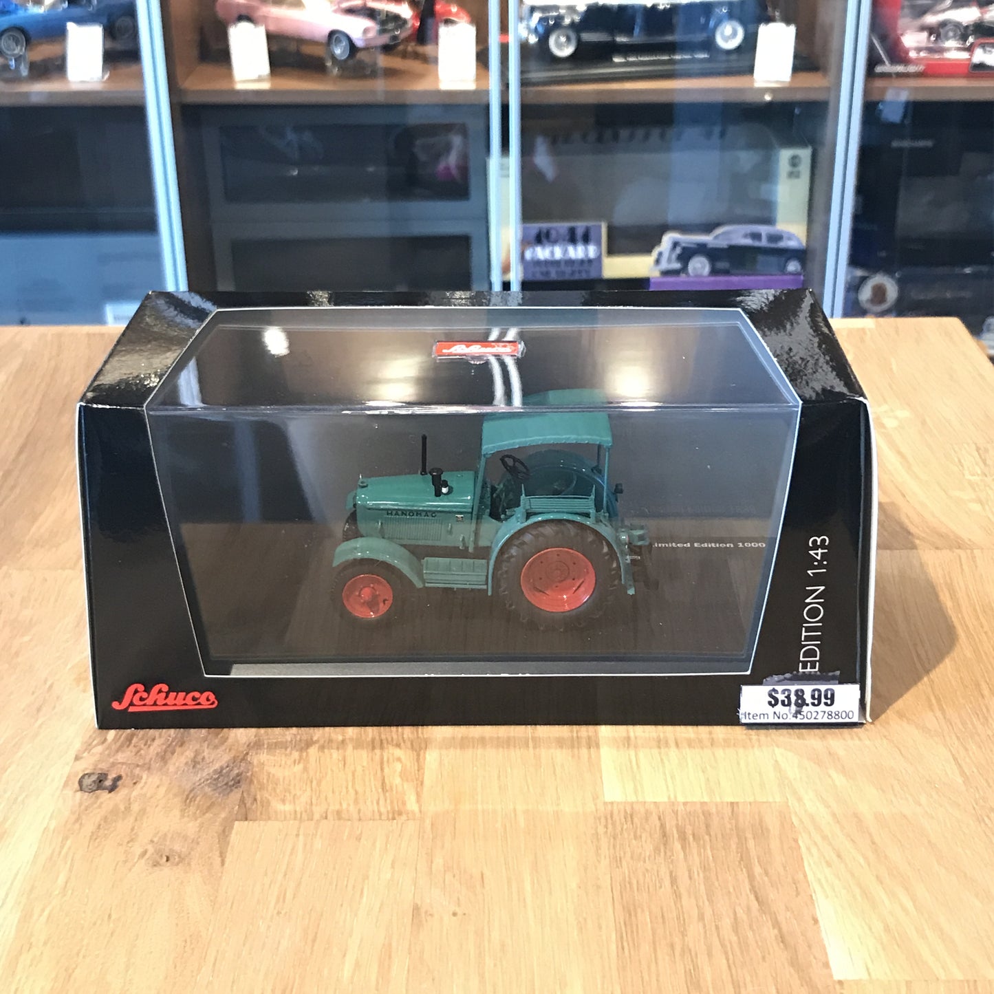Schuco 1:43 Hanomag R40 Green 450278800