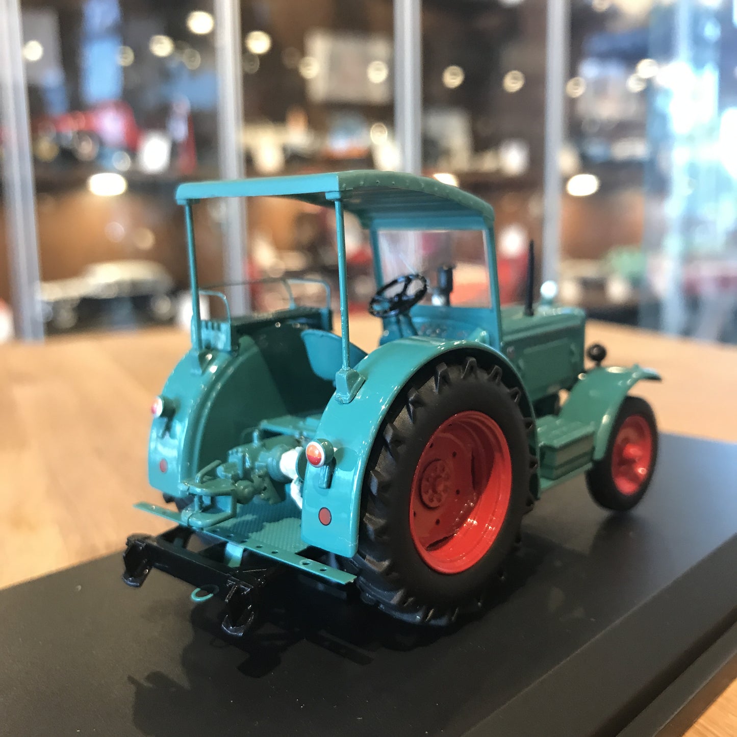 Schuco 1:43 Hanomag R40 Green 450278800