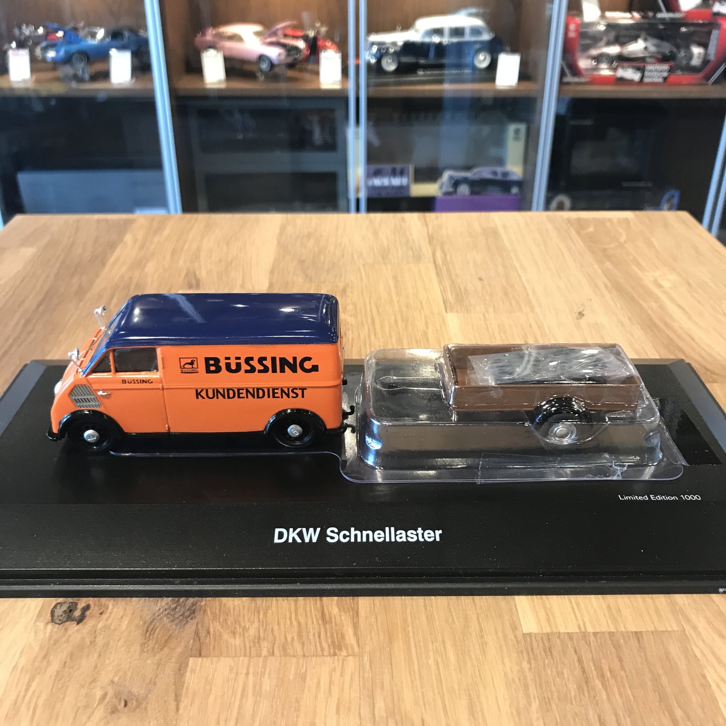 Schuco 1:43 DKW Schnelllaster Bussing With Trailer 450238900