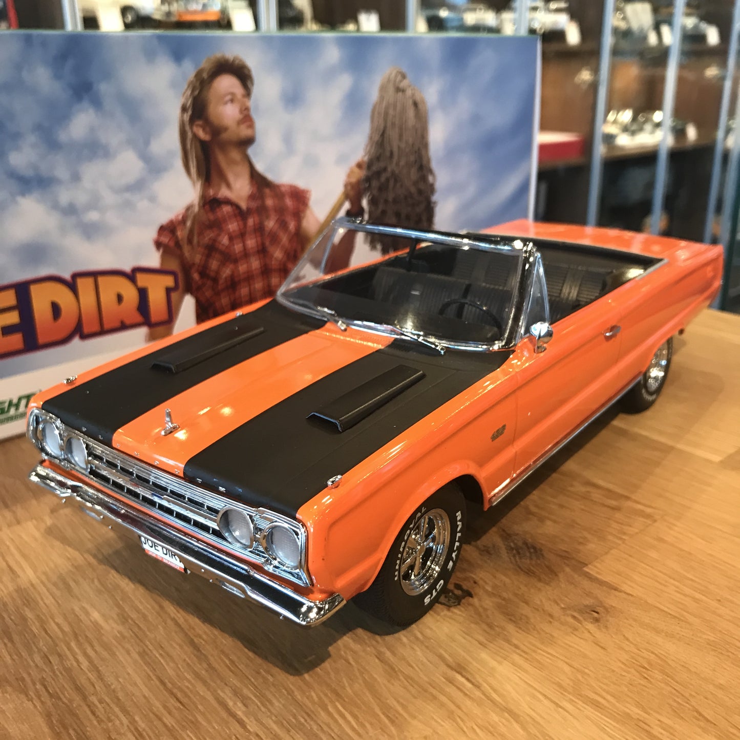 GreenLight 1:18 1967 Plymouth Belvedere GTX "Joe Dirt" Movie Orange 19006