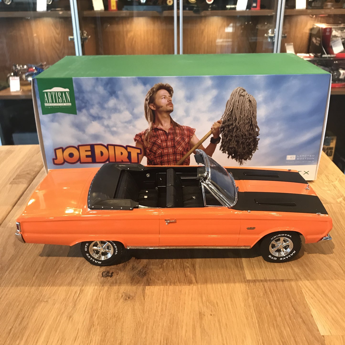GreenLight 1:18 1967 Plymouth Belvedere GTX "Joe Dirt" Movie Orange 19006