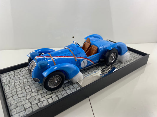 Minichamps 1:18 DELAHAYE TYPE 145 V-12 – DREYFUS/CHIRON – 24H LE MANS 1938 L.E. 500 pcs. 107381161 (Clearance Final Sale)