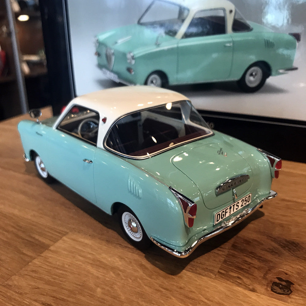Schuco 1:18 Goggomobil Coupe TS250 Turquoise 450008300