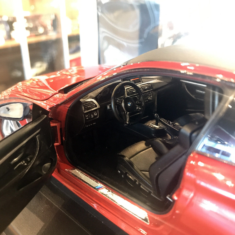 Paragon 1:18 BMW M4 Coupe Sakhir Orenge PA-97101