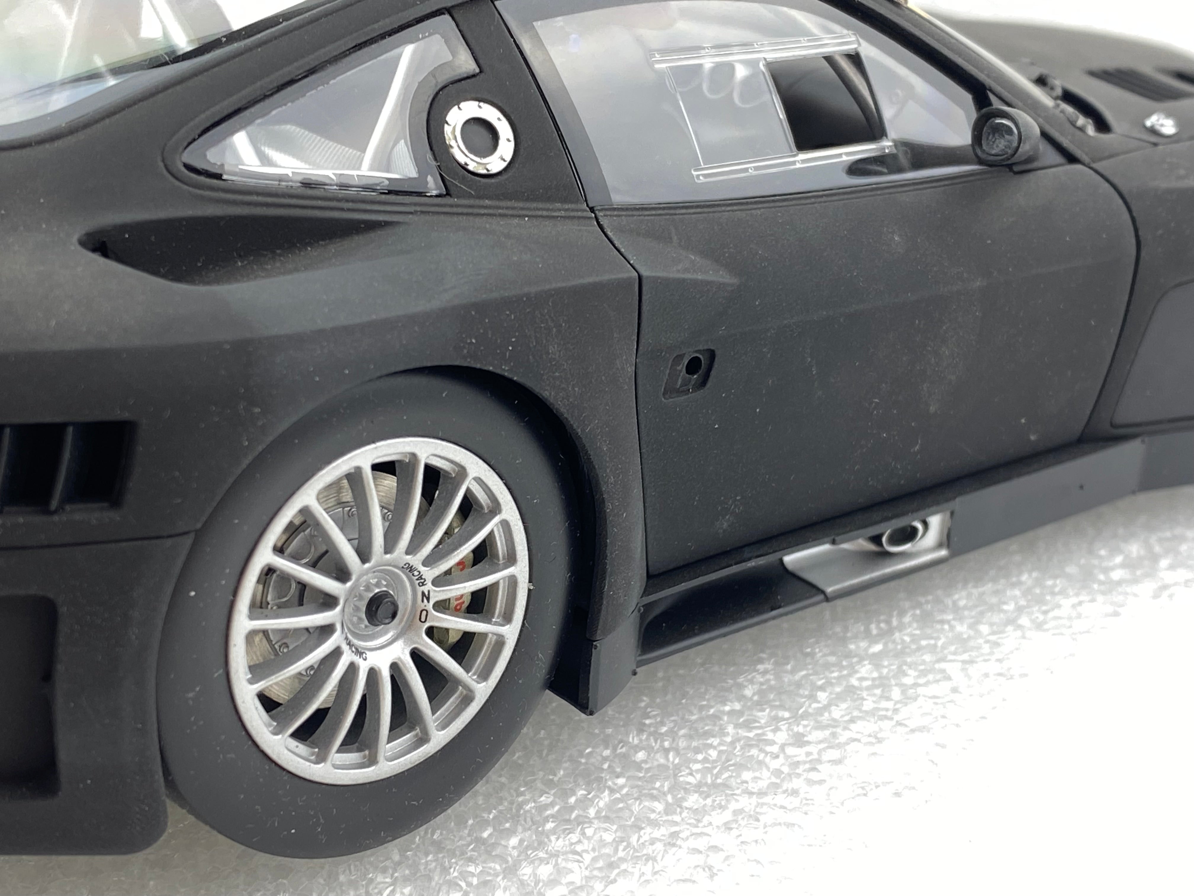 Kyosho 1:18 Ferrari 575 GTC Evoluzione 2005 Matt Black 08392A (Damaged – YomaCarModel Kyosho 1:18 Ferrari 575 GTC Evoluzione 2005 Matt Black 08392A (Damaged – YomaCarModel