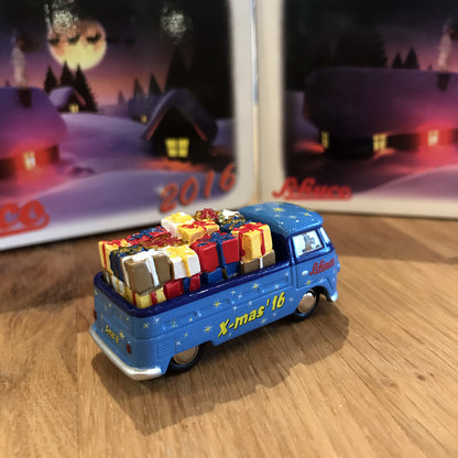 Schuco 1:90 Volkswagen T1 Christmas Special 2016 450562700