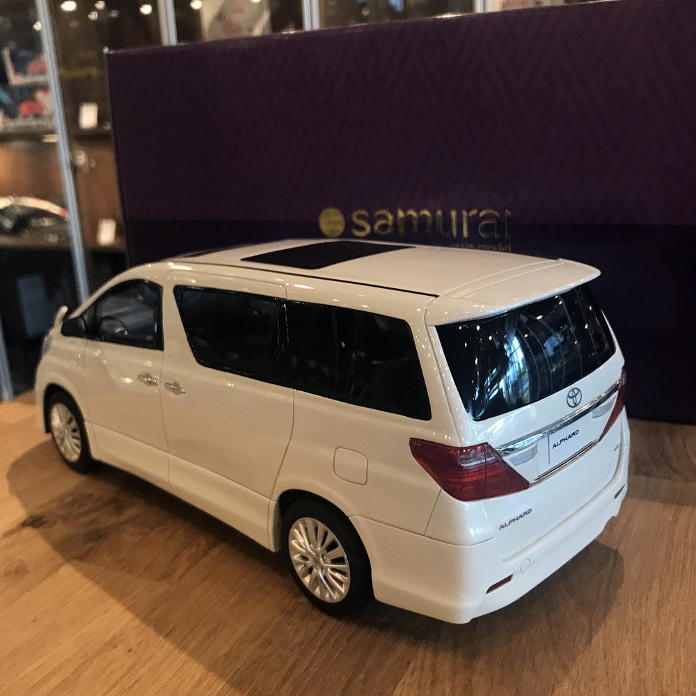 京商　SAMURAI 1/18 Toyota ALPHARD 350S C 京商 SAMURAI 1/18 Toyota ALPHARD 350S C 京商 SAMURAI 1/18 Toyota