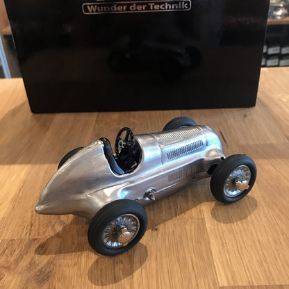 Schuco Studio Classic 3pcs Set "Mercedes Benz Studio Classic" Clockwork Car 450604500