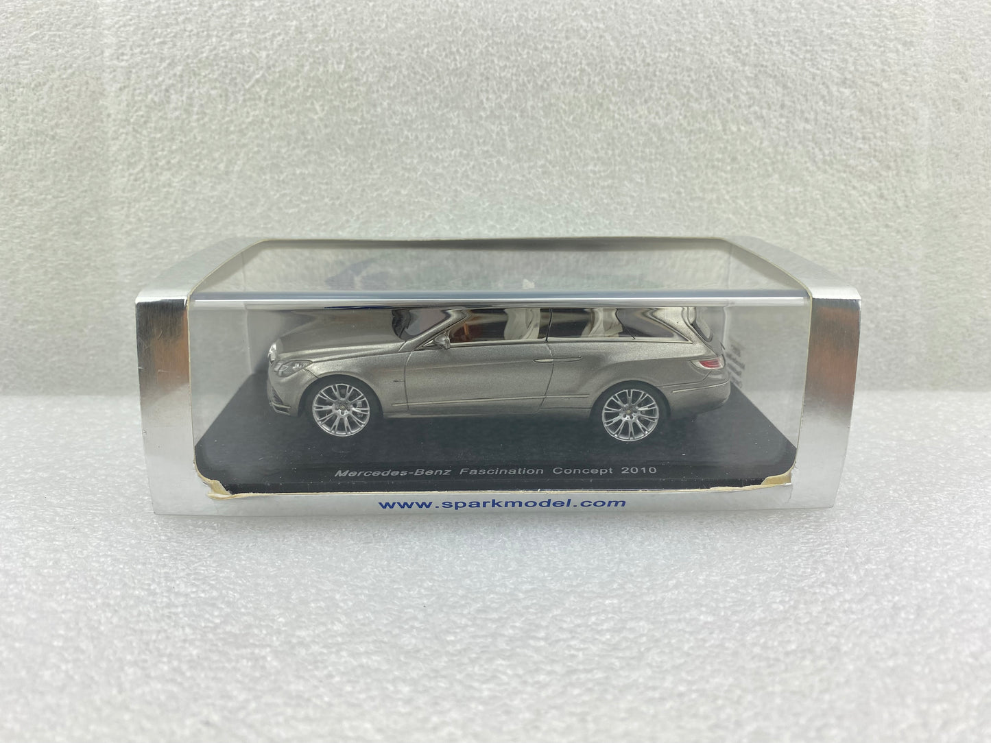 Spark 1:43 Mercedes-Benz Fascination Concept 2010 S1057