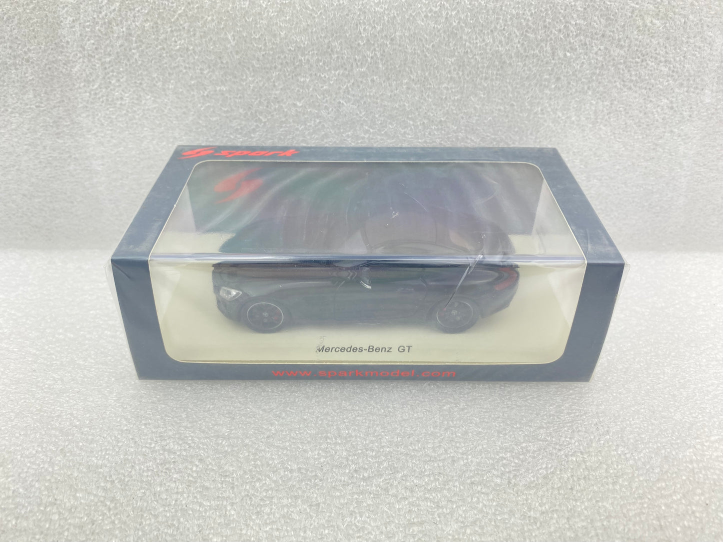 Spark 1:43 Mercedes-Benz GT Black S1073