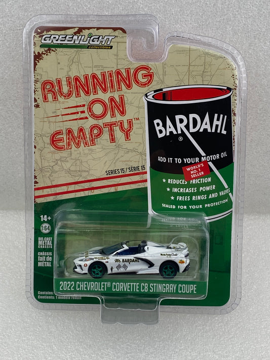 GreenLight Green Machine 1:64 Running on Empty Series 15 - 2022 Chevrolet Corvette C8 Stingray Convertible - Mr. Bardahl ‘66 Corvette Tribute 41150-B