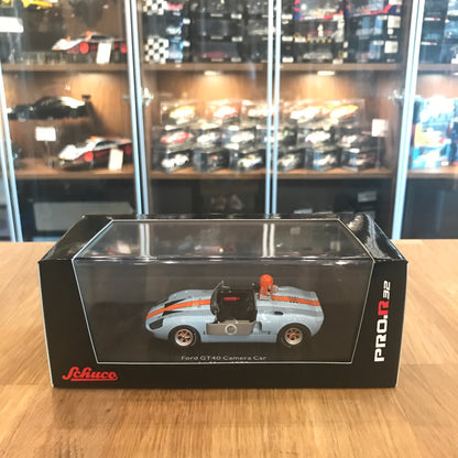 Schuco 1:43 Ford GT 40 "Le Mans" Camera Car 450899600