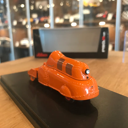 Schuco 1:43 Coffee plantation Tractor orange 450895000