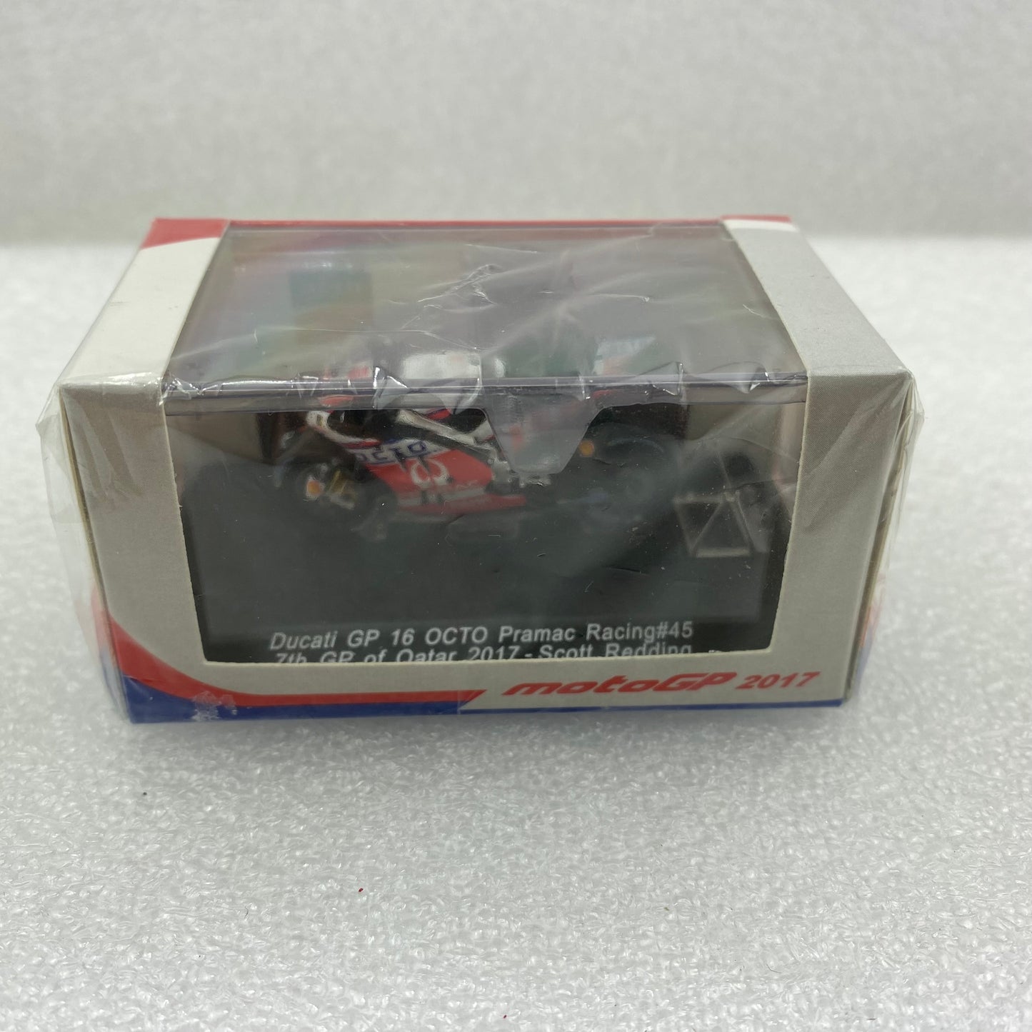 Spark 1:43 Ducati GP16 #45 Scott Redding Octo Pramac Qatar MotoGP 2017 M43038