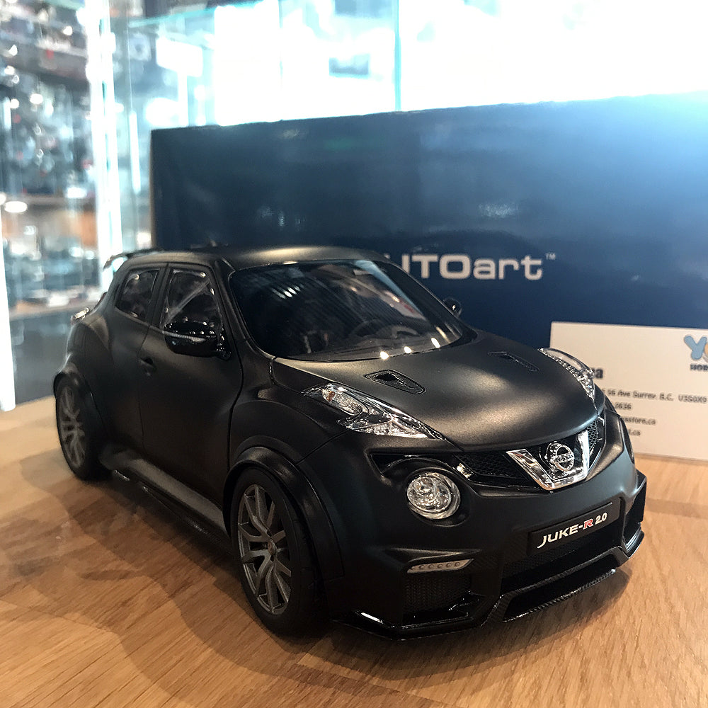 オートアート 1/18 NISSAN JUKE-R 2.0 マットブラック Amazon | AUTOart 1/18 日産 ジュークR 2.0 マット・ブラック 完成品