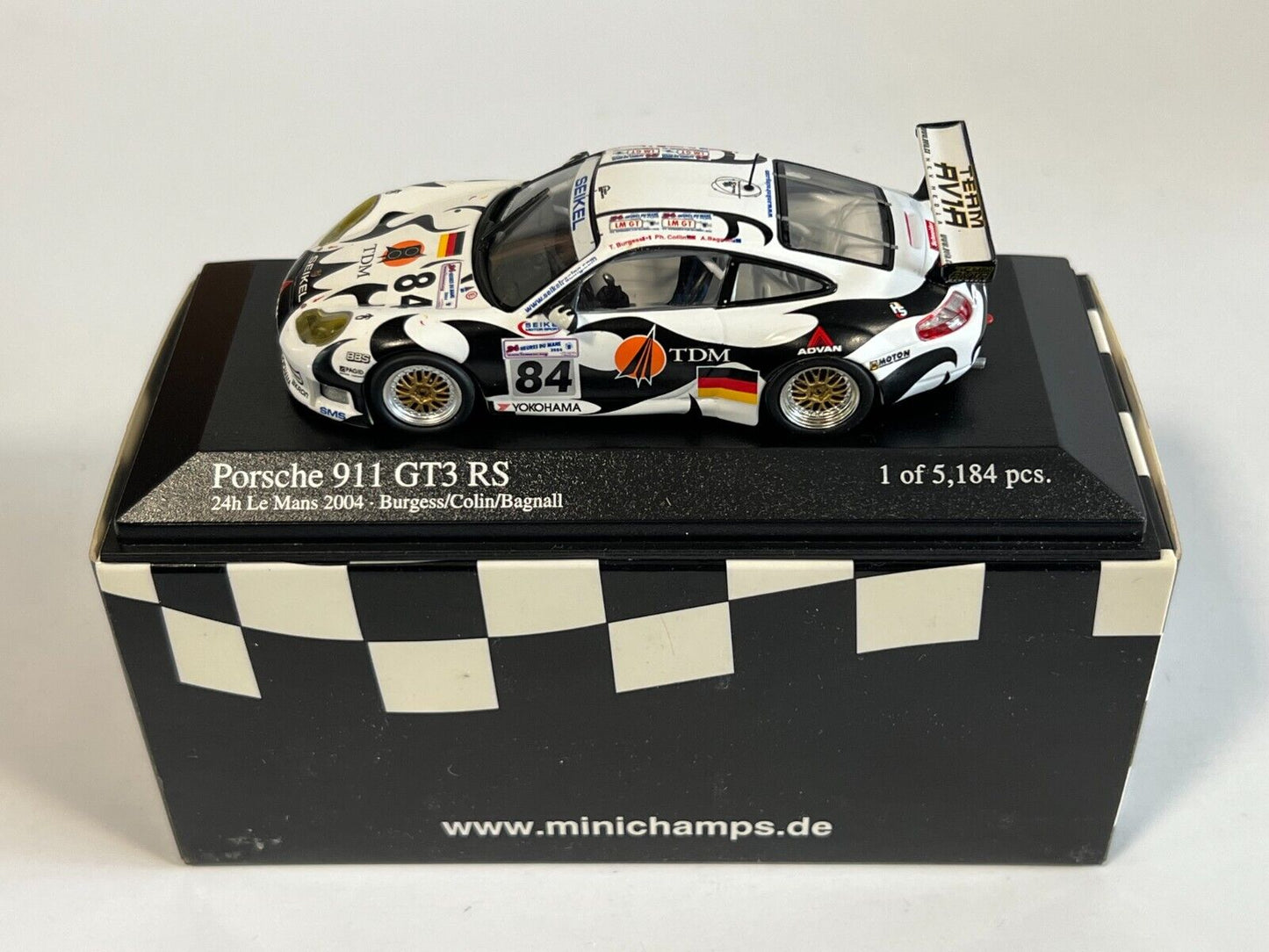 Minichamps 1:43 Porsche 911 GT3 RS Burgess/Collin/Bagnall Team Seikel Motorsport #84 24H Le Mans 2004 400046984