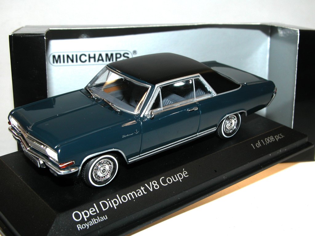 Minichamps 1:43 Opel Diplomat V8 Coupe 1965 Blue 400048021