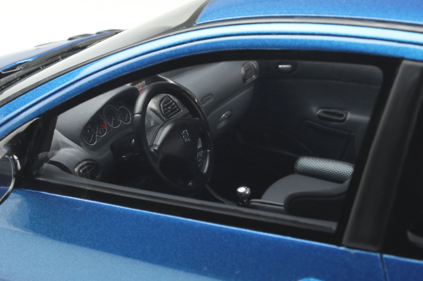OTTO 1:18 Peugeot 206 RC Blue OT917