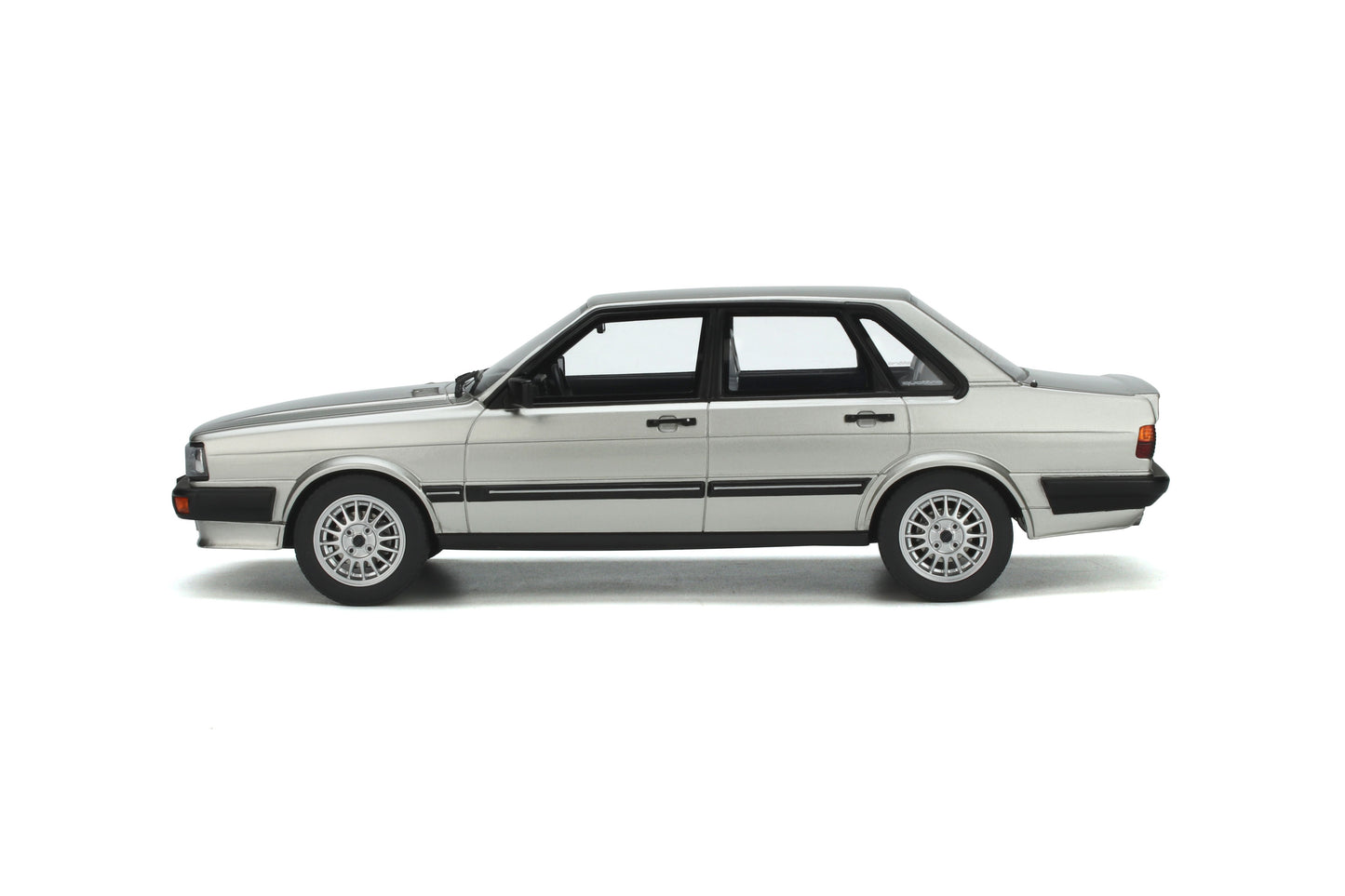 OTTO 1:18 1983 Audi 80 (B2) quattro OT940